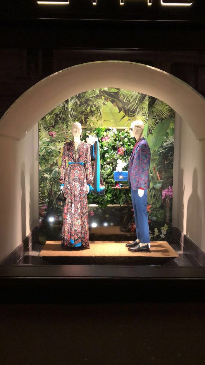 cae5f28d-e2bc-4117-941a-8dbe2f25276b